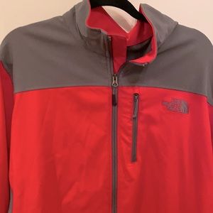 The Northface Mens jacket red/grey XL